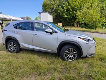 2016 Lexus NX300H 4WD Executive
