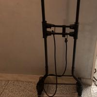 Carrello porta pacchi a rotelle