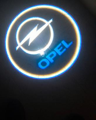 Luci di cortesia con logo Opel per Corsa, Astra