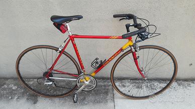 EX BICI DA CORSA ANNI 80/90 ORA DA STRADA