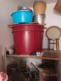 Tini e sebatoi per vino e olio