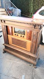 Mobile radio inizi novecento decò .