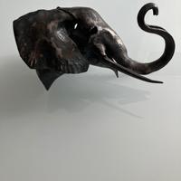 Testa di elefante in ferro battuto