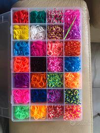 Scatola di elestici colorati per comporre accessor