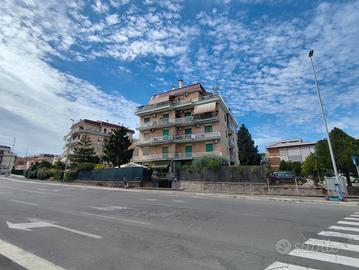 2 singole arredate -Metro C Torre Maura 