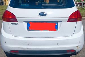 KIA VENGA 1.4  -  BENZINA/GPL