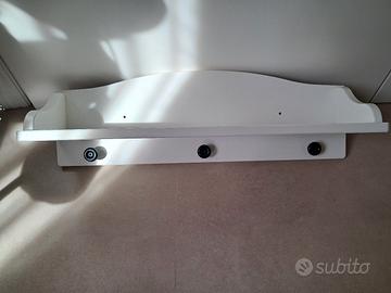 Scaffale con ganci per cameretta Ikea Solgul