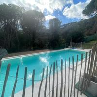 DA RITIRARE GRATUITAMENTE – RECINZIONE IN CASTAGNO