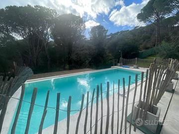 DA RITIRARE GRATUITAMENTE – RECINZIONE IN CASTAGNO