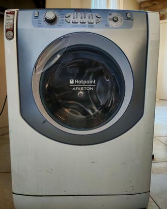 Lavatrice Aqualtis Hotpoint 8 kg - 1000 giri