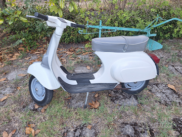 Vespa 50 special