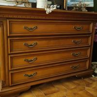 Cassettiera da salotto o camera padronale 