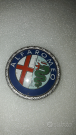 Logo Alfa Romeo circolare vintage d'epoca