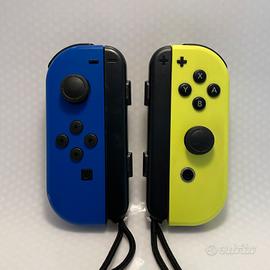 Joycon Originali Nintendo Switch con Strap