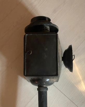 Lampada di carozza antica