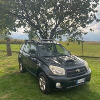 Toyota RAV4 2.0 116CV