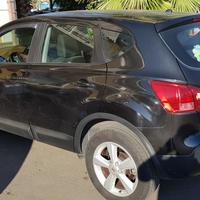 RICAMBI nissan QASHQAI anno 2009 1.5 t.d. (1)