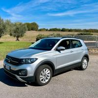 VOLKSWAGEN T-CROSS 11/2022