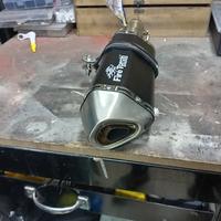 terminale universale per moto e scooter 