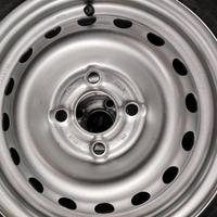 4 gomme complete per carrello 