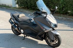 Tmax 530 anno 2012 unipropietario 69100 km