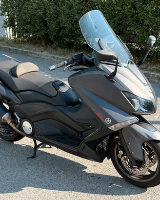 Tmax 530 anno 2012 unipropietario 69100 km