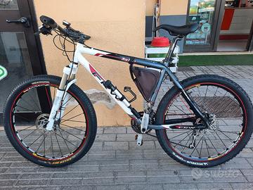 BICI MTB 26" FRW  SHIMANO DEORE/XT