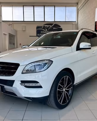 MERCEDES-BENZ ML 250 BlueTEC 4Matic Sport