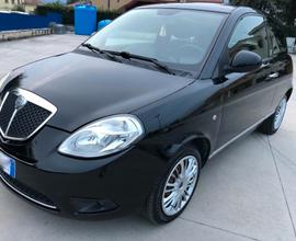 Lancia Ypsilon 1.3 MJT 75 CV Platinum