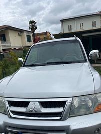 Auto Mitsubishi