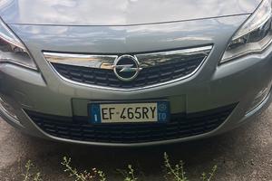 OPEL Astra 4ª serie - 2010