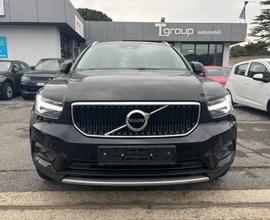 Volvo XC40 D3 AWD Geartronic Momentum