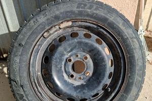 gomme invernali su cerchi attacco fiat