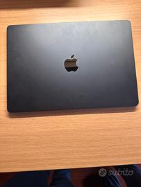 Macbook air 15”