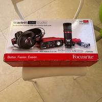 Boundle scarlett+microfono professionale +cuffie