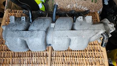 Collettore aspirazione Clio1.8 16v/Williams 