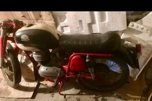 Moto epoca mondial 175 super turismo prima serie