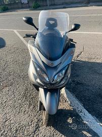 Yamaha majesty 400
