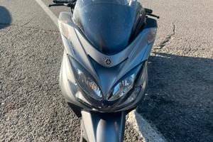 Yamaha majesty 400