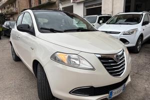 Lancia Ypsilon 0.9 TwinAir 85 CV 5 porte S&S Plati