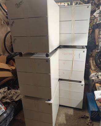 cassettiere in ferro 