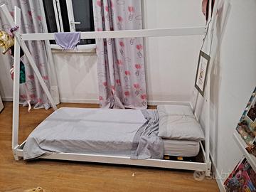 letto a capanna per bimbo/bimba 
