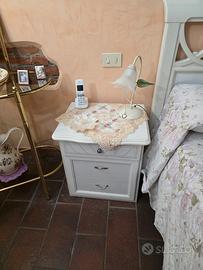 Letto como comodini e materasso ortopedico 