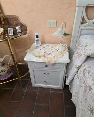 Letto como comodini e materasso ortopedico 