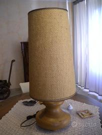 Lampada da tavolo per arredamento