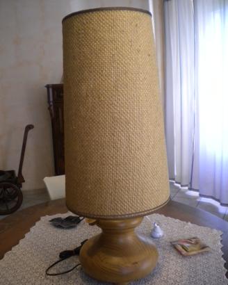 Lampada da tavolo per arredamento
