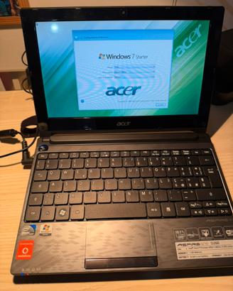 Acer mini po 10,1" aspire One D260 funzionante