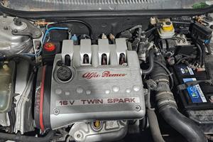  alfa romeo TWIN SPARK 1.6 16v 120cv  anno 99