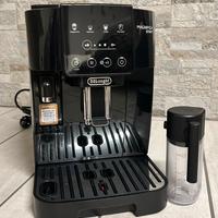 Macchina del caffè De’Longhi  Magnifica Start