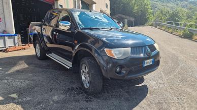Mitsubishi L200 2.5 DI-D/136CV Double Cab Intense